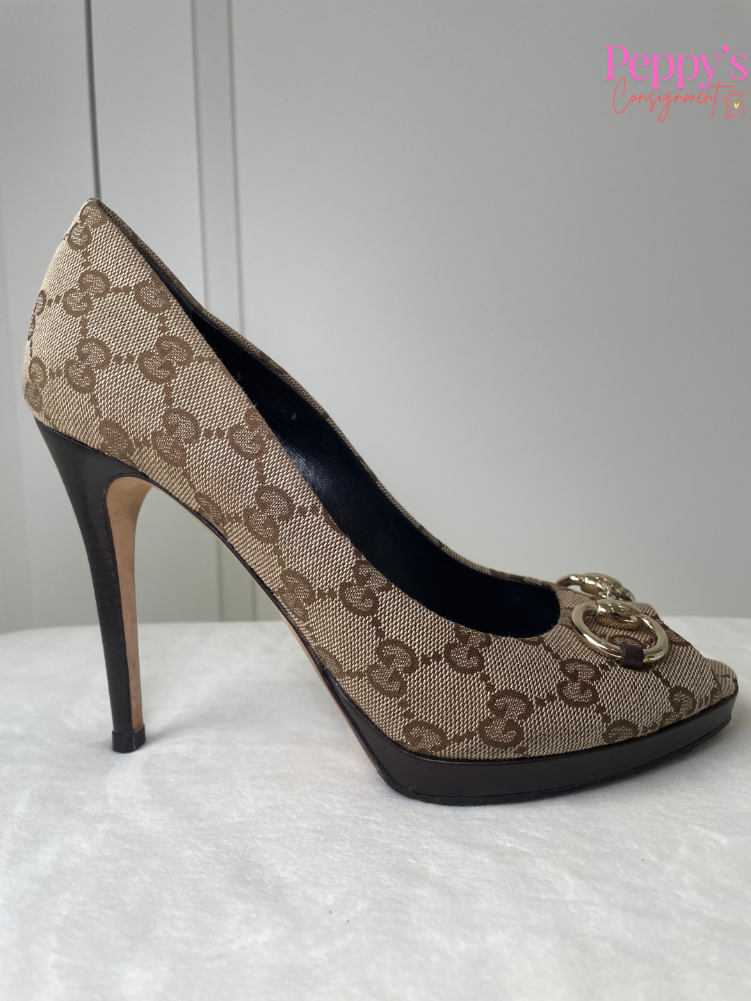 Gucci Horsebit Canvas Beige Pump