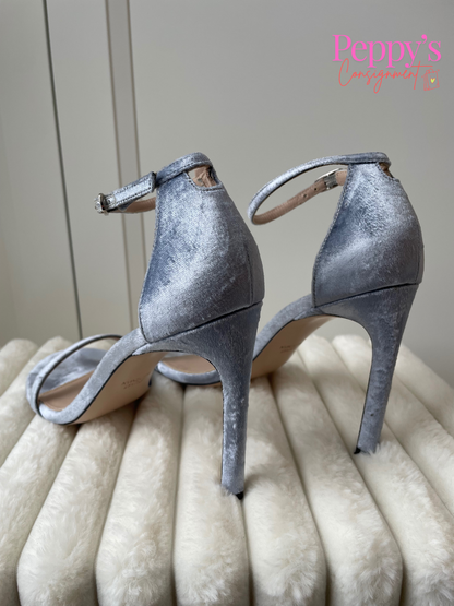 Stuart Weitzman Nudist Song Heels Size 8