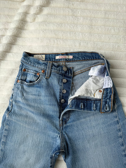 Levi’s Ribcage Straight Jean - Size 25