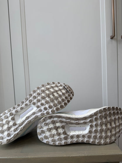 Adidas UltraBoost Mid Parley Size 10.5