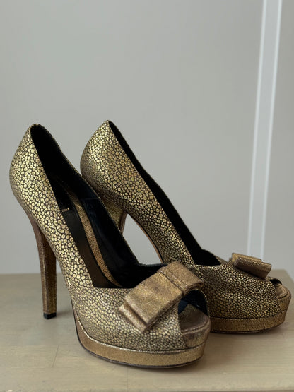 Fendi Gold Brocade Metallic Peep‑Toe Platform Heels – EU 40 / US 9